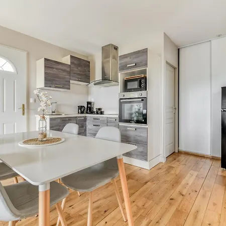 Apartment Le Soleil Du - Parking Privatif - Terrasse - Netflix - Clim
