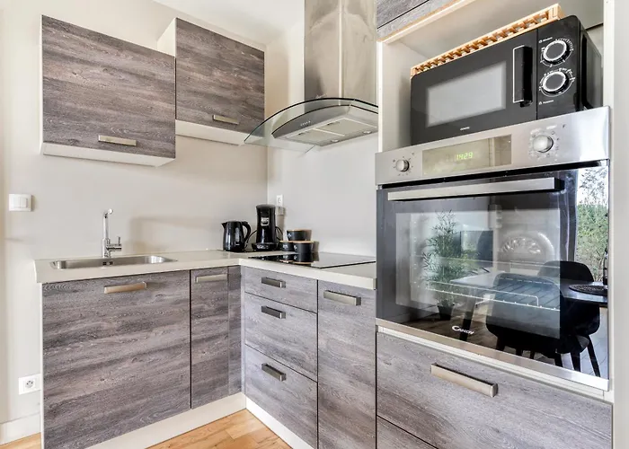 Apartment Le Soleil Du - Parking Privatif - Terrasse - Netflix - Clim *